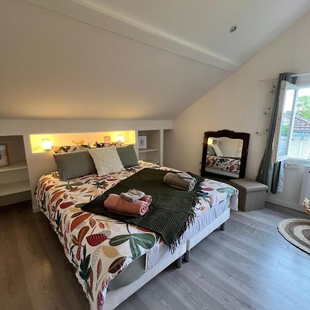 La Jolie Petite Maison 圣安德烈莱韦尔热 外观 照片