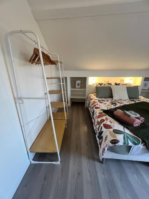 La Jolie Petite Maison 圣安德烈莱韦尔热 外观 照片