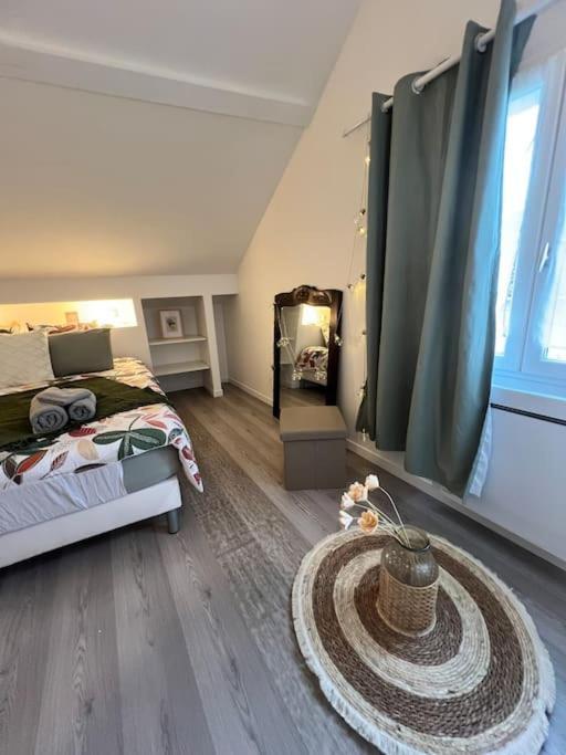 La Jolie Petite Maison 圣安德烈莱韦尔热 外观 照片
